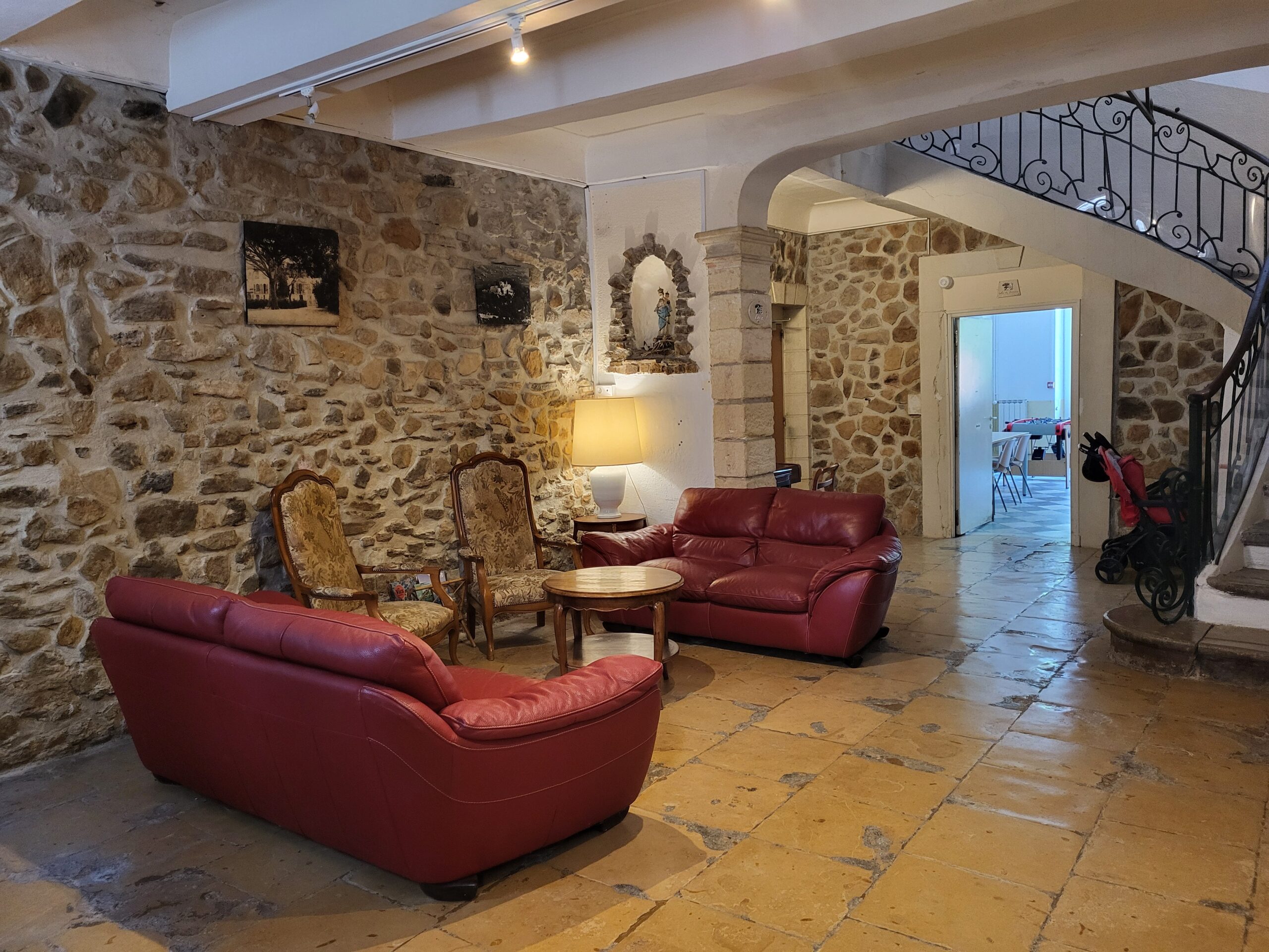 7-Salon AGORA